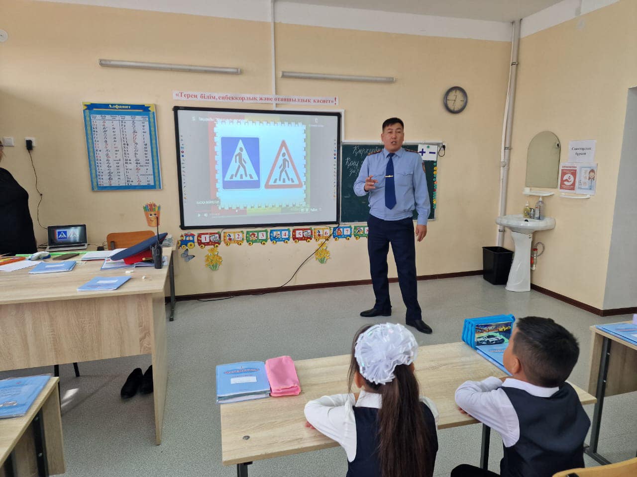 306734732 1535361750253775 5025620503393890844 n